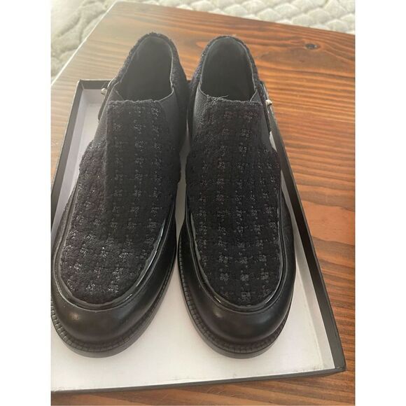 Chanel leather and tweed slip on Loafers - Picture 5 of 12